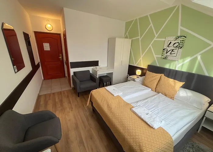 Hotel Gloria Budapest City Center