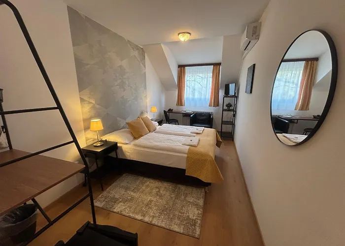 Hotel Gloria Budapest City Center